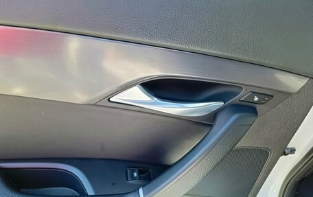 Hyundai i40 I рестайлинг, 2015 год, 1 549 995 рублей, 13 фотография