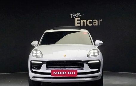 Porsche Macan I рестайлинг, 2022 год, 6 950 000 рублей, 2 фотография