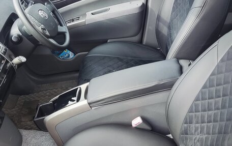 Toyota Prius, 2009 год, 1 120 000 рублей, 7 фотография