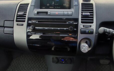Toyota Prius, 2009 год, 1 120 000 рублей, 14 фотография