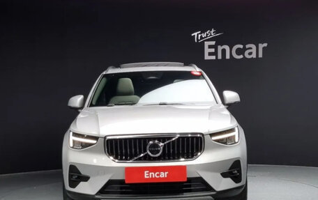 Volvo XC40 I, 2022 год, 3 858 209 рублей, 2 фотография