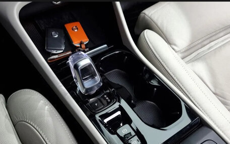 Volvo XC40 I, 2022 год, 3 858 209 рублей, 9 фотография