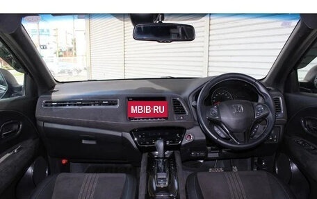 Honda Vezel, 2021 год, 1 250 000 рублей, 4 фотография