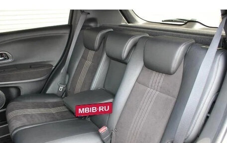 Honda Vezel, 2021 год, 1 250 000 рублей, 6 фотография