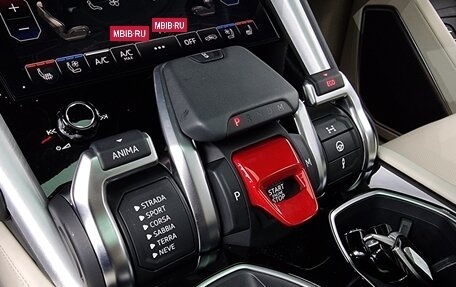 Lamborghini Urus I, 2021 год, 27 000 000 рублей, 9 фотография