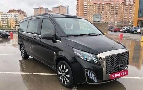 Mercedes-Benz Vito, 2024 год, 10 000 000 рублей, 3 фотография