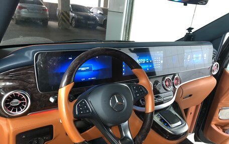 Mercedes-Benz Vito, 2024 год, 10 000 000 рублей, 18 фотография