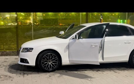 Audi A4, 2011 год, 1 200 000 рублей, 2 фотография
