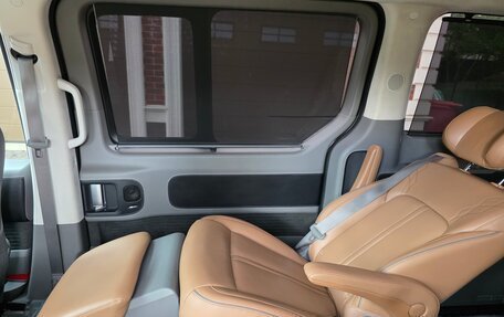 Hyundai Staria, 2021 год, 4 650 000 рублей, 21 фотография