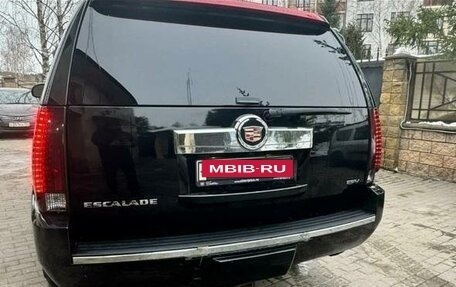 Cadillac Escalade III, 2006 год, 1 600 000 рублей, 5 фотография