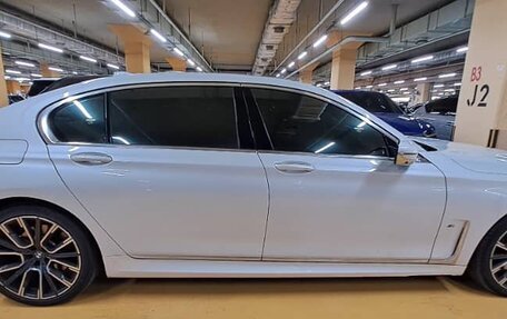 BMW 7 серия, 2022 год, 7 254 000 рублей, 3 фотография