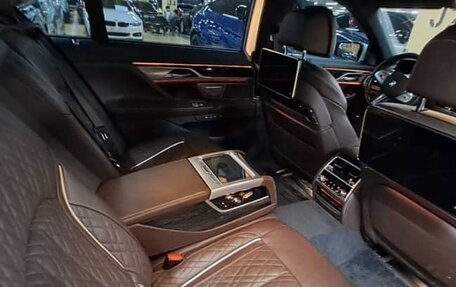 BMW 7 серия, 2022 год, 7 254 000 рублей, 7 фотография