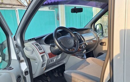 Renault Trafic, 2011 год, 1 800 000 рублей, 4 фотография