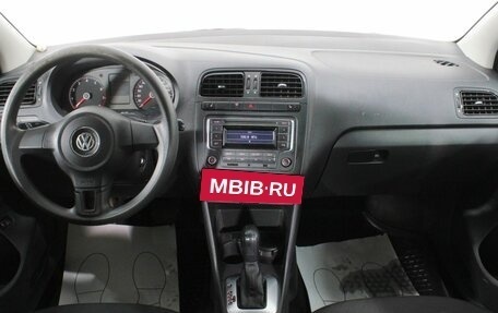 Volkswagen Polo VI (EU Market), 2013 год, 780 000 рублей, 11 фотография