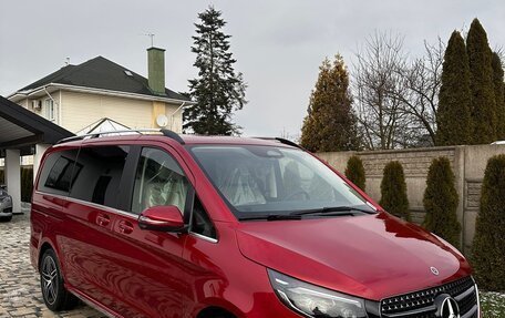 Mercedes-Benz V-Класс, 2024 год, 13 493 380 рублей, 2 фотография