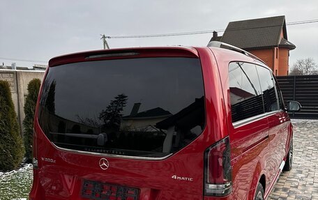 Mercedes-Benz V-Класс, 2024 год, 13 493 380 рублей, 9 фотография