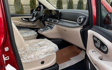 Mercedes-Benz V-Класс, 2024 год, 13 493 380 рублей, 24 фотография