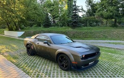 Dodge Challenger III рестайлинг 2, 2017 год, 3 500 000 рублей, 1 фотография