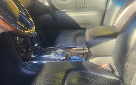 Infiniti QX56, 2011 год, 2 400 000 рублей, 10 фотография