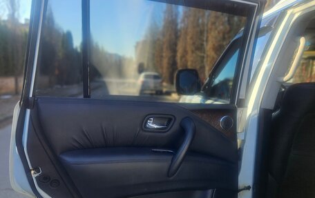 Infiniti QX56, 2011 год, 2 400 000 рублей, 19 фотография