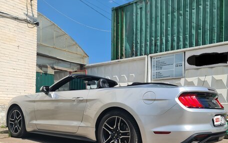 Ford Mustang VI рестайлинг, 2018 год, 3 250 000 рублей, 6 фотография