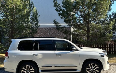 Toyota Land Cruiser 200, 2019 год, 9 500 000 рублей, 6 фотография