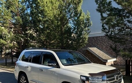 Toyota Land Cruiser 200, 2019 год, 9 500 000 рублей, 5 фотография