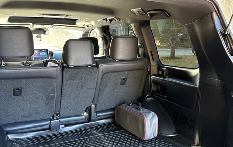 Toyota Land Cruiser 200, 2019 год, 9 500 000 рублей, 38 фотография
