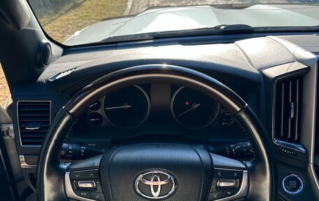 Toyota Land Cruiser 200, 2019 год, 9 500 000 рублей, 32 фотография