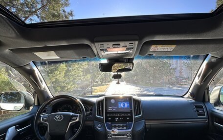 Toyota Land Cruiser 200, 2019 год, 9 500 000 рублей, 29 фотография