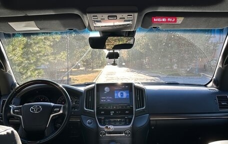 Toyota Land Cruiser 200, 2019 год, 9 500 000 рублей, 27 фотография