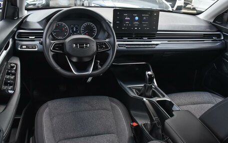 Geely Emgrand, 2024 год, 1 740 000 рублей, 6 фотография