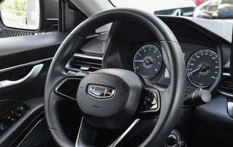 Geely Emgrand, 2024 год, 1 740 000 рублей, 17 фотография