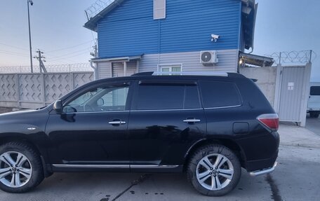 Toyota Highlander III, 2012 год, 1 600 000 рублей, 4 фотография