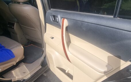 Toyota Highlander III, 2012 год, 1 600 000 рублей, 33 фотография