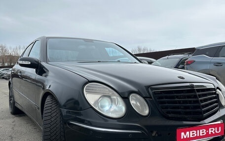 Mercedes-Benz E-Класс, 2003 год, 890 000 рублей, 3 фотография