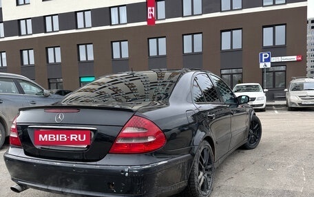 Mercedes-Benz E-Класс, 2003 год, 890 000 рублей, 7 фотография