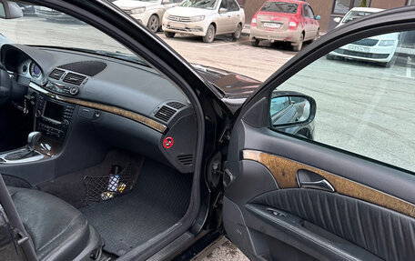 Mercedes-Benz E-Класс, 2003 год, 890 000 рублей, 11 фотография