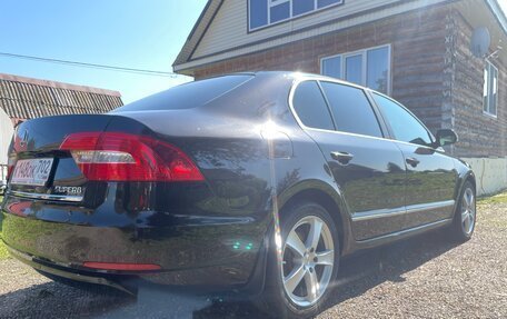 Skoda Superb III рестайлинг, 2014 год, 1 550 000 рублей, 2 фотография
