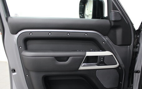 Land Rover Defender II, 2021 год, 8 490 000 рублей, 9 фотография