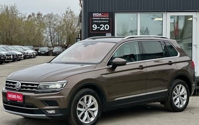 Volkswagen Tiguan II, 2018 год, 3 039 000 рублей, 1 фотография