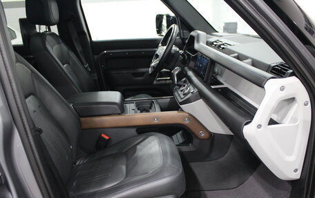 Land Rover Defender II, 2021 год, 8 490 000 рублей, 39 фотография