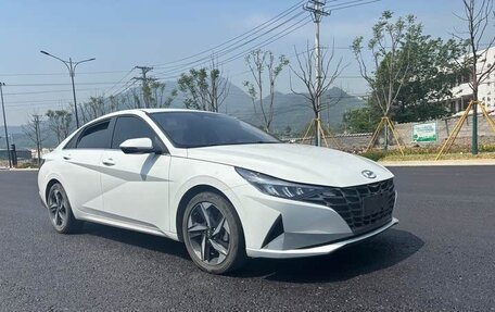 Hyundai Elantra, 2021 год, 3 фотография