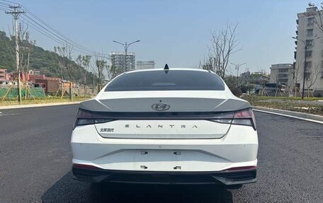 Hyundai Elantra, 2021 год, 13 фотография