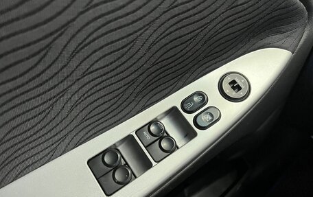 Hyundai Solaris II рестайлинг, 2012 год, 779 000 рублей, 10 фотография