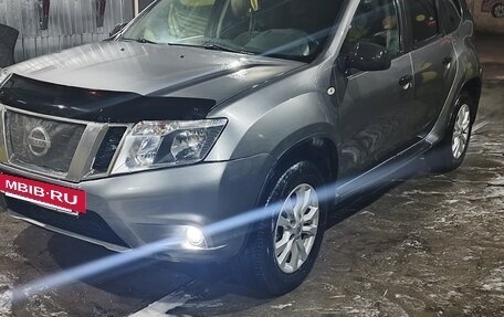 Nissan Terrano III, 2014 год, 980 000 рублей, 2 фотография