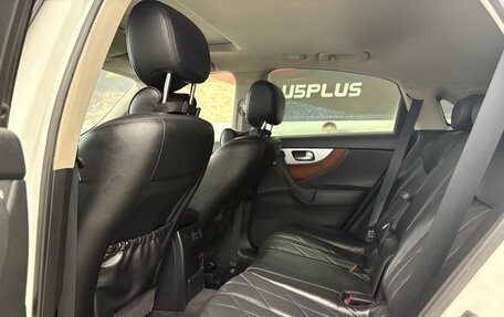 Infiniti FX II, 2011 год, 1 860 000 рублей, 23 фотография