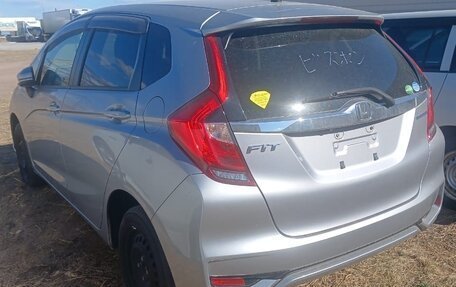 Honda Fit III, 2019 год, 1 170 000 рублей, 7 фотография