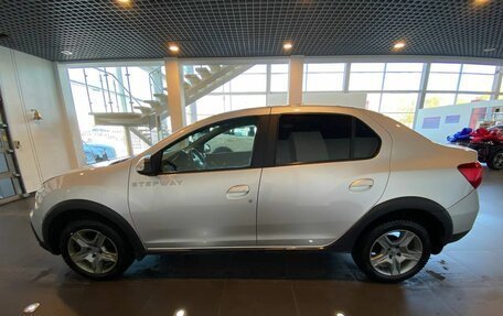 Renault Logan II, 2019 год, 1 120 000 рублей, 6 фотография