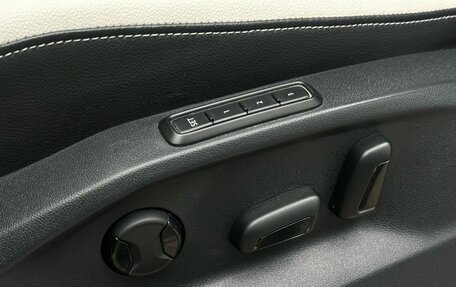 Volkswagen Tiguan II, 2018 год, 3 039 000 рублей, 22 фотография